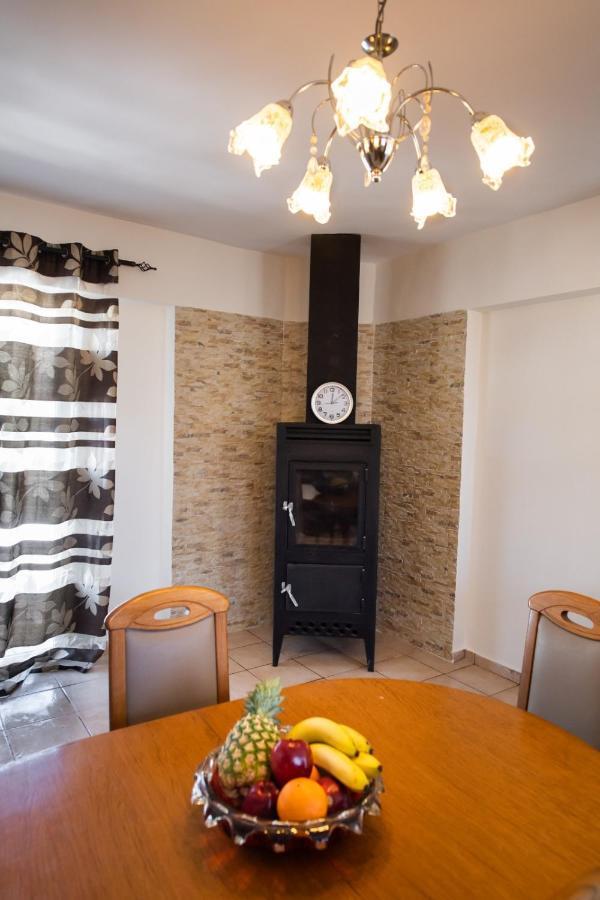 Irinis House Villa Komílion Kültér fotó
